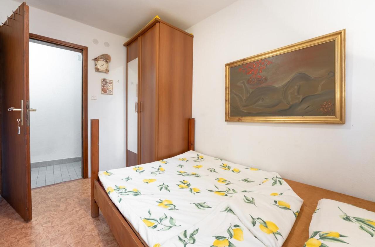 Apartment Ruj Zambratija  Bagian luar foto
